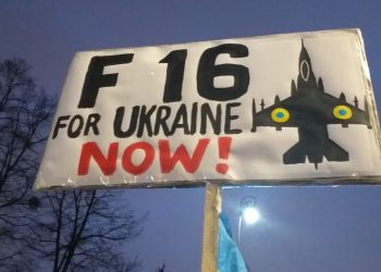 A po e ndihmon SHBA, Ukrainën me avionë F-16? Për momentin…
