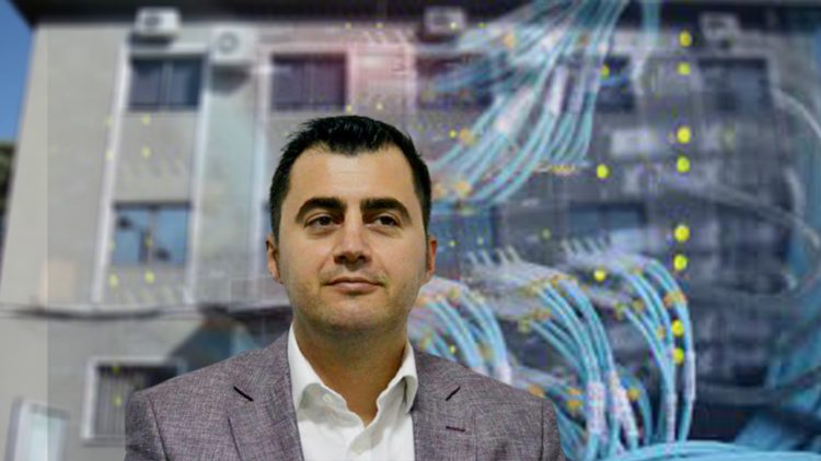 ©️Copyright Gijotina.com Ky artikull është ekskluziv i Gijotina.com, gëzon të drejtën e autorësisë sipas Ligjit Nr. 35/2016, “Për të drejtat e autorit dhe të drejtat e lidhura me to”. Shkrimi mund të ripublikohet nga mediat e tjera vetëm duke cituar Gijotina.com dhe në fund të vendoset linku i burimit, në të kundërt çdo shkelës do të mbajë përgjegjësi sipas Nenit 178 të Ligjit Nr/ 35/2016