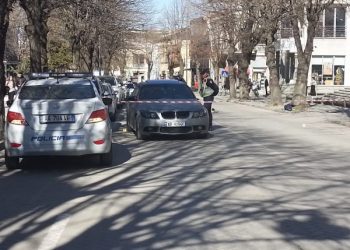 Aksident në Korçë, plagoset një këmbësore e moshuar