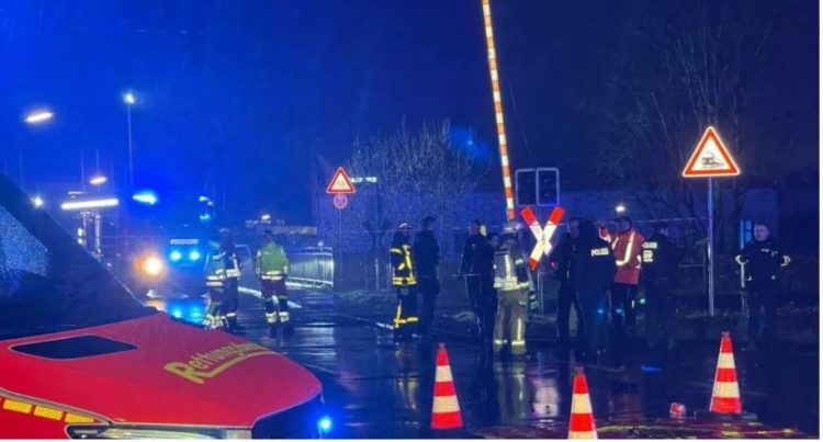 Tragjike, treni tërheq zvarrë dy fëmijë në Gjermani