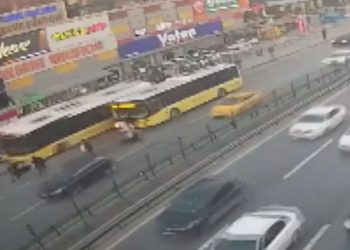 VIDEO/ Shoferi i autobuzit humb kontrollin, 1 viktimë në Turqi