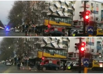 Aksident në Tiranë,  BMW-ja përplaset me makinën e policisë