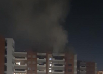 Përfshihet nga flakët një apartament në Tiranë