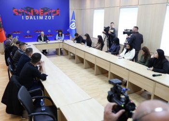 Nëse ai nuk flet, do të publikoj dokumenta për Ahmetajn