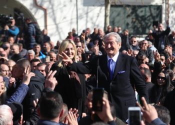 Berisha paralajmëron: Mocionin me Ramën do e bëjmë në Surrel