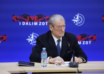 Berisha sulmon ABC News: Po bën altoparlantin Rama-Veliaj