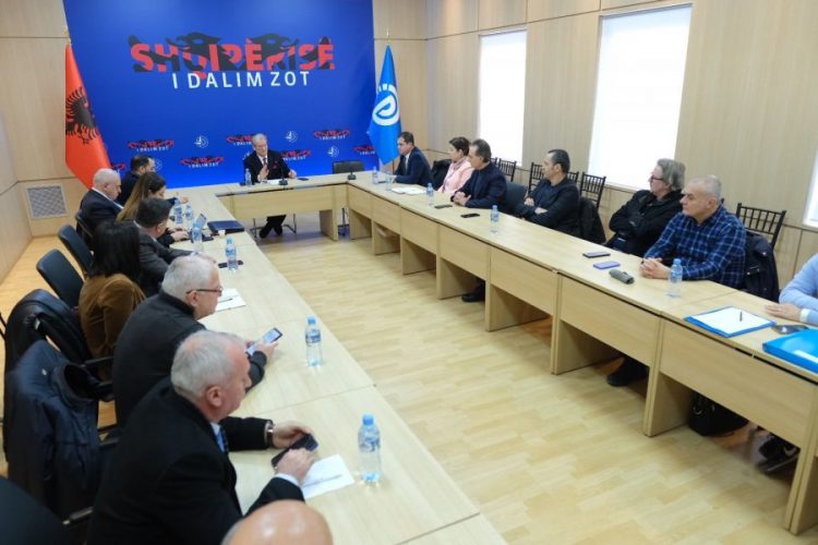 Vula e PD-së, Berisha: Protestë kundër Ramës dhe jo Gjykatës