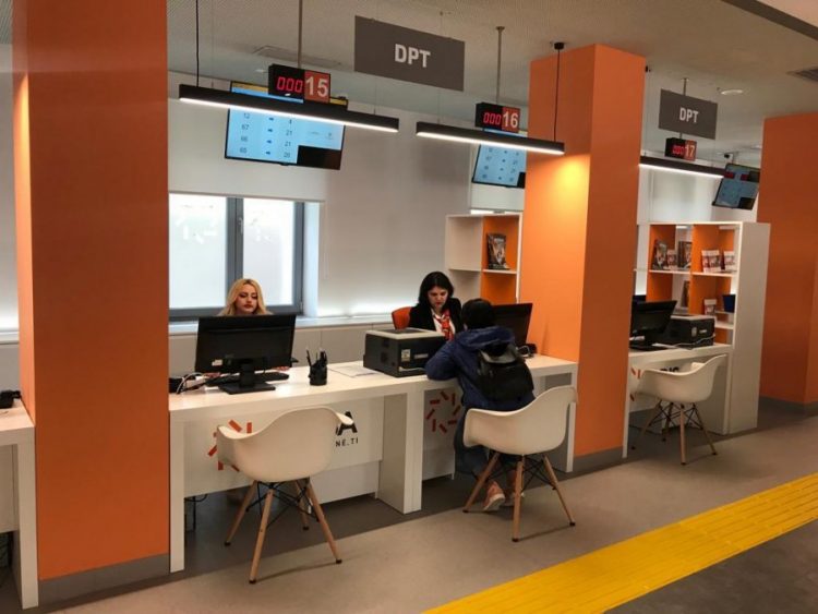 Nga janari 2024 profesionet e lira do paguajnë deri 23% tatim