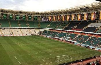 Tërmeti në Turqi/ Klubi i Superligës do strehojë të prekurit