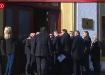 U përjashtuan nga Kuvendi, deputetët e PD ankimojnë vendimin