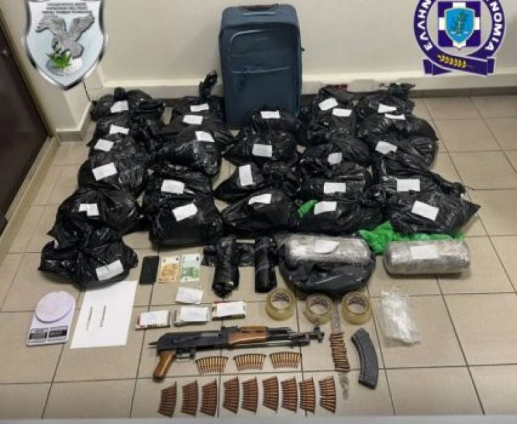 Drogë nga Shqipëria në Greqi, arrestohet 44-vjeçari grek