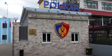 Ishte në kërkim për kultivim kanabisi, arrestohet 34-vjeçari