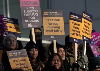 Greva më e madhe në Britani, ndërpritet shërbimi mjekësor