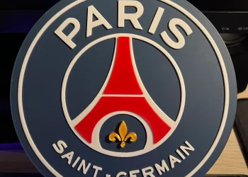 Kampioni i Europës i shtohet kandidatëve për stolin e PSG