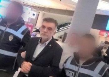 Tentoi të arratiset, arrestohet ndërtuesi i kullës lukzose në Turqi