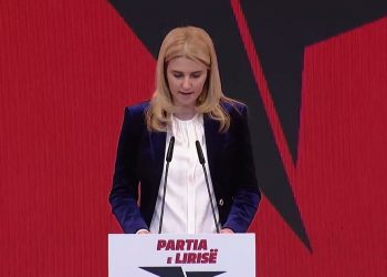 PL: Në 8 vite, asnjë përmirësim për transportin publik të Tiranës