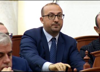 Korreshi shpërthen ndaj Ramës: Ku është ai palaço cirku