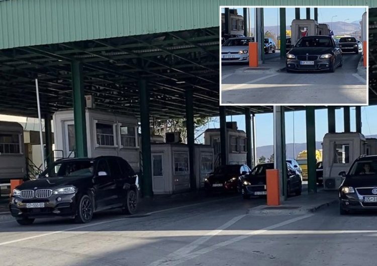 Mijëra kosovarë festojnë Pavarësinë në Shqipëri