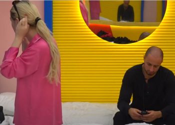 Olta ‘ngacmon’ Kristin dhe Kejsin: Pse nuk putheni?