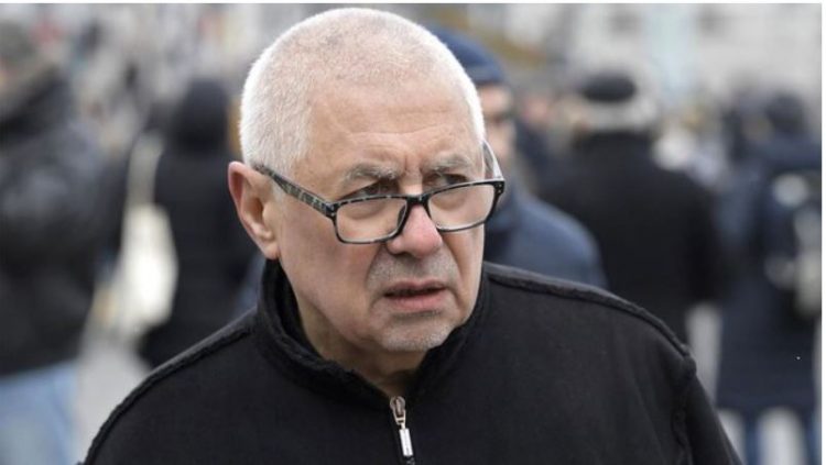 ‘Putin është çmendur’, vdes kritiku i presidentit rus