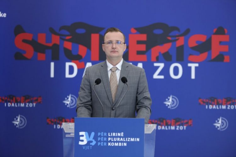 Dyfishohet çmimi për patentat, PD: ‘Marrëveshje kartel’