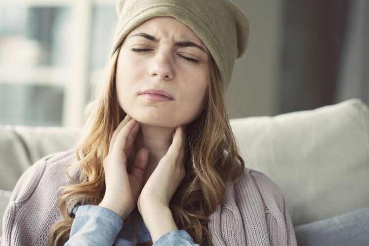 Ja si luftohet me lehtësi dhimbja e fytit