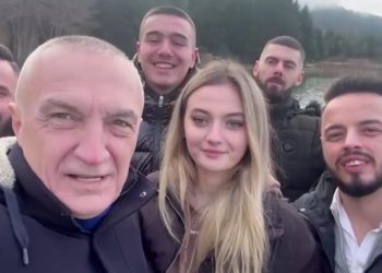 Meta mesazh nga Puka: Ndryshimi vjen me të rinjtë