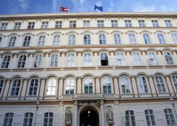 Austria dëbon katër diplomatë rusë