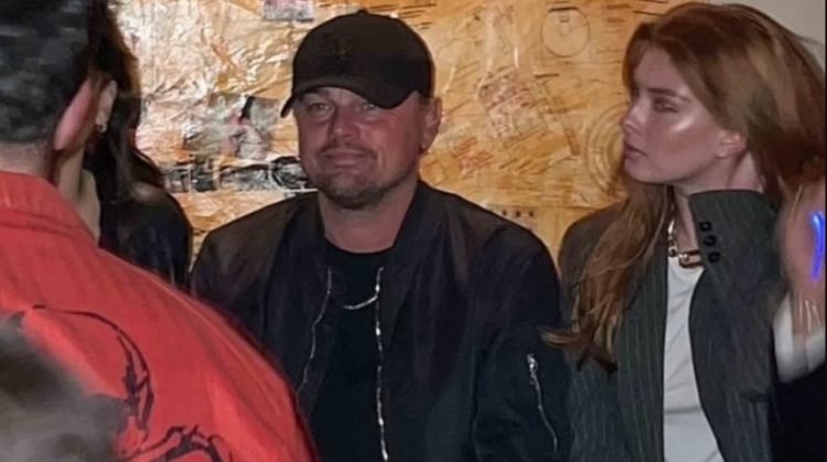 DiCaprio vijon traditën, e dashura e re vetëm 19 vjeçe