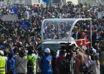 Kongo/ Papa jep mesazhe paqeje para 1 milion njerëzve