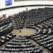 PE nis procedurat për heqjen e imunitetit të dy eurodeputetëve