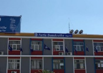 Vijon ndarja,  Alibeaj shpall kandidaten për bashkinë Fier