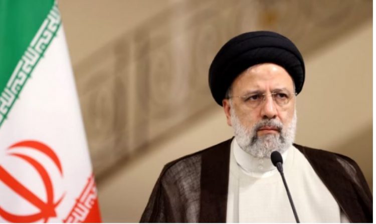 Presidenti iranian viziton Kinën, e para pas 20 vitesh