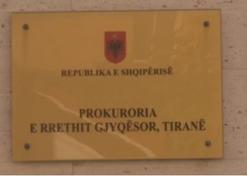 VOA: Kush do ta hetojë çështjen e ish-zyrtares së arrestuar Klosi