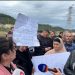 Banorët e Bërxullës në protestë: Mbrojmë me gjak tokat tona