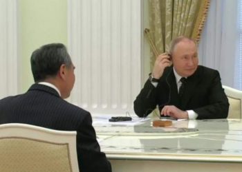 Kinë-Rusi sfidojnë Perëndimin, Putin pret kryediplomatin Wang Yi