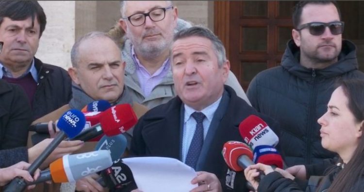 Pedagogët paralajmërojnë një tjetër protestë