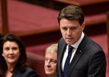 Senatori australian sulmon Yuri Kim: Diplomate e pandershme