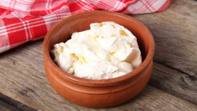 Si të përgatisni specat në ajkë