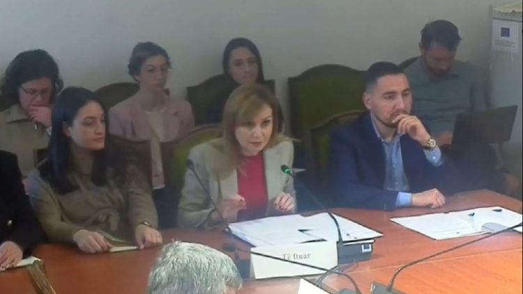 Tabaku: Ligji për ‘Investitorët strategjikë’ dëmtoi konkurrencën