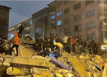 Tërmet 7.8 Rihter në Turqi dhe Siri, mbi 200 viktima
