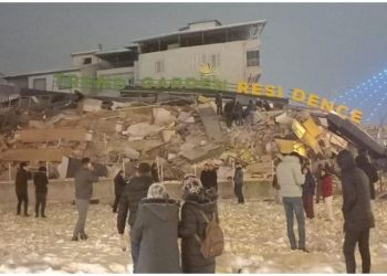 Tërmeti me 200 të vdekur në Turqi-Siri, banorët: Është ftohtë…