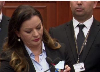 “Është miku im”, Vokshi nxjerr videon e Ramës në Kuvend