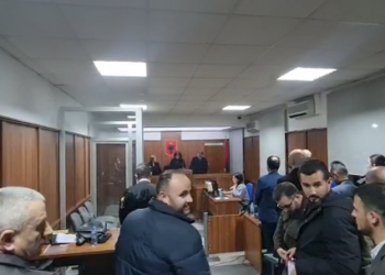 VIDEO – Momenti kur jepet vendimi në Apel për vulën e PD-së