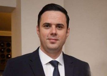 Abdixhiku përshëndet Jasharin: Qëndresa juaj, rilindja kombëtare