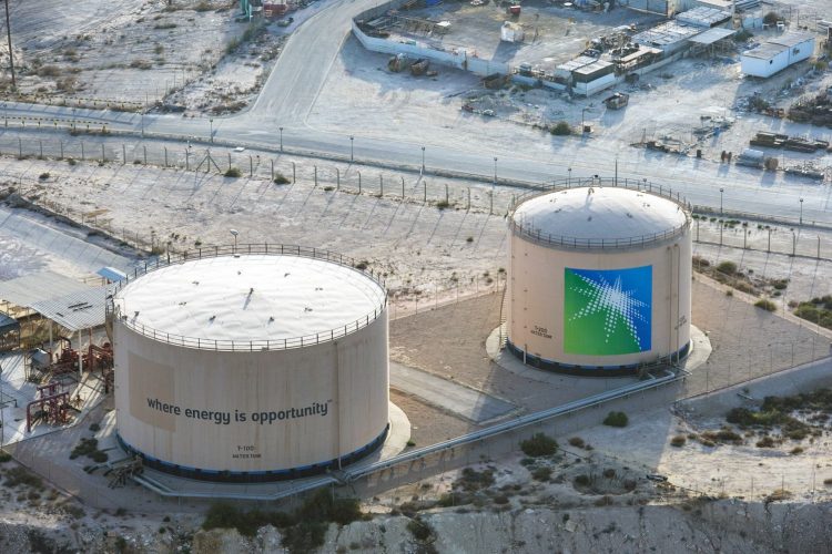 Aramco deklaroi rritje fitimesh për vitin 2022
