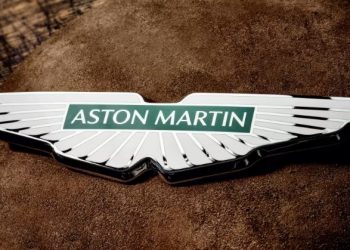 Aston Martin, teste sekrete me modelin e ri