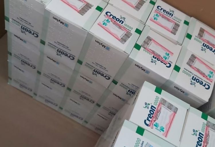 Kushtet primitive ku magazinohen barnat në spital