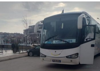 Konflikt me armë mes shoferëve në Belsh