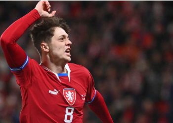 Çekia shkatërron Poloninë e Levandovskit